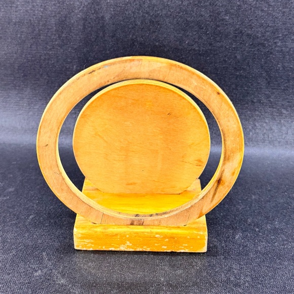 Vintage Wooden Cowboy Cowgirl Souvenir Napkin Holder Kitsch - Picture 3 of 7